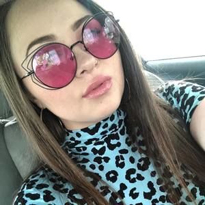 Meet your Posher, Tabitha